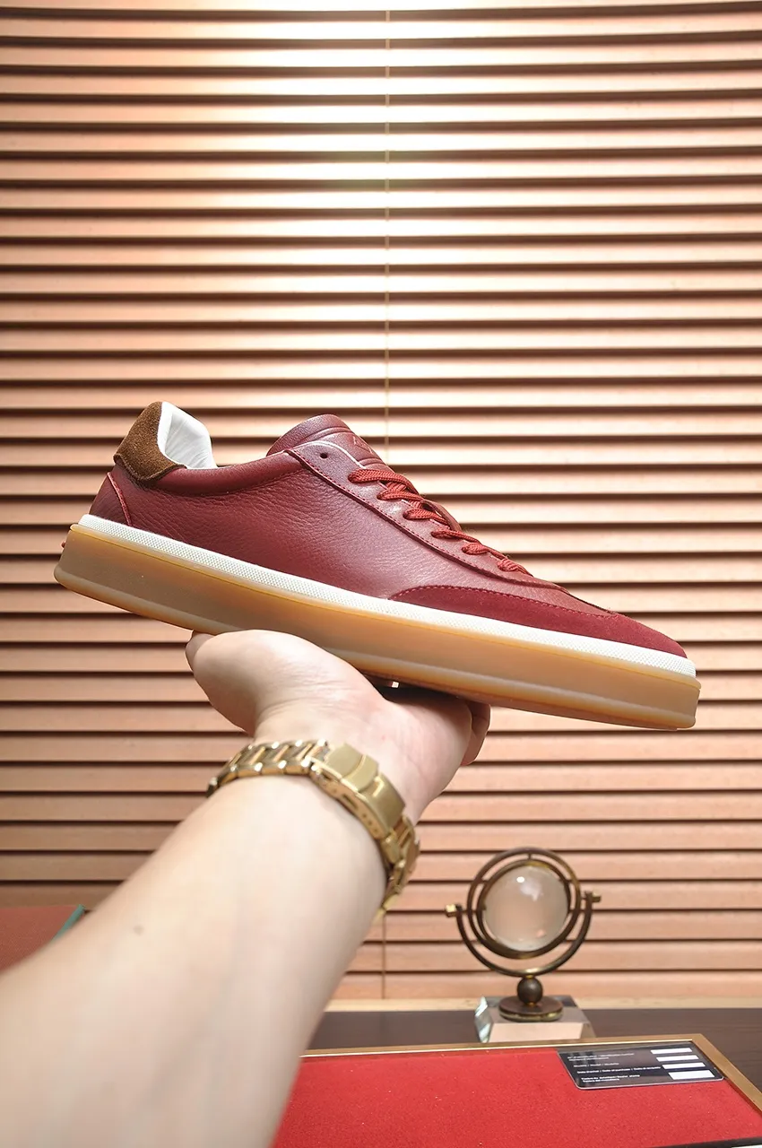 Men's men's shoes 💰540💶【𝐥𝐨𝐫𝐨 𝐏𝐢𝐚𝐧𝐚】lp classic loafers, an Italian treasure brand, the only brand that can match Hermès! Only after wearing it do we realize that we cannot let down our feet. The upper is imported cashmere, the lining of water-dyed cowhide ➕ the cowhide feet, the official original glass rubber outsole, and the pendant. Exclusive original packaging (tag ➕ brand paper ➕ outer box ➕ hand bag) code number: 38-45